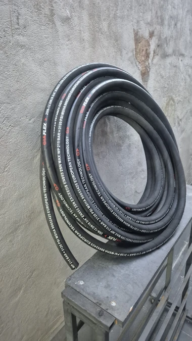 Mangueira Hidráulica 3/4" R2 com 2 Tramas de Aço